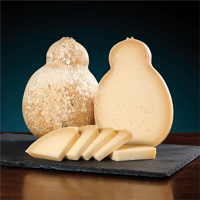 FORMAGGIO CACIOCAVALLO AFFINATO IN GROTTA ARTIGIANA