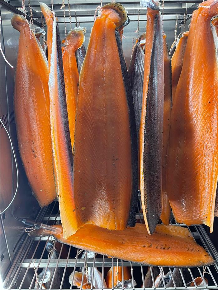 FILETTO DI SALMONE MARINATO AROMATIZZATO SALMO SALAR (SAL) - FRESCO