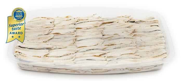 FILETTI DI ALICI MARINATI OLIO KG. 2 PESO NETTO KG. 1,1  MAREDI'